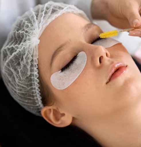 Natural Looking Eyelash Extensions